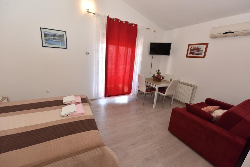 Sonja Apartments Vodice Exteriör bild