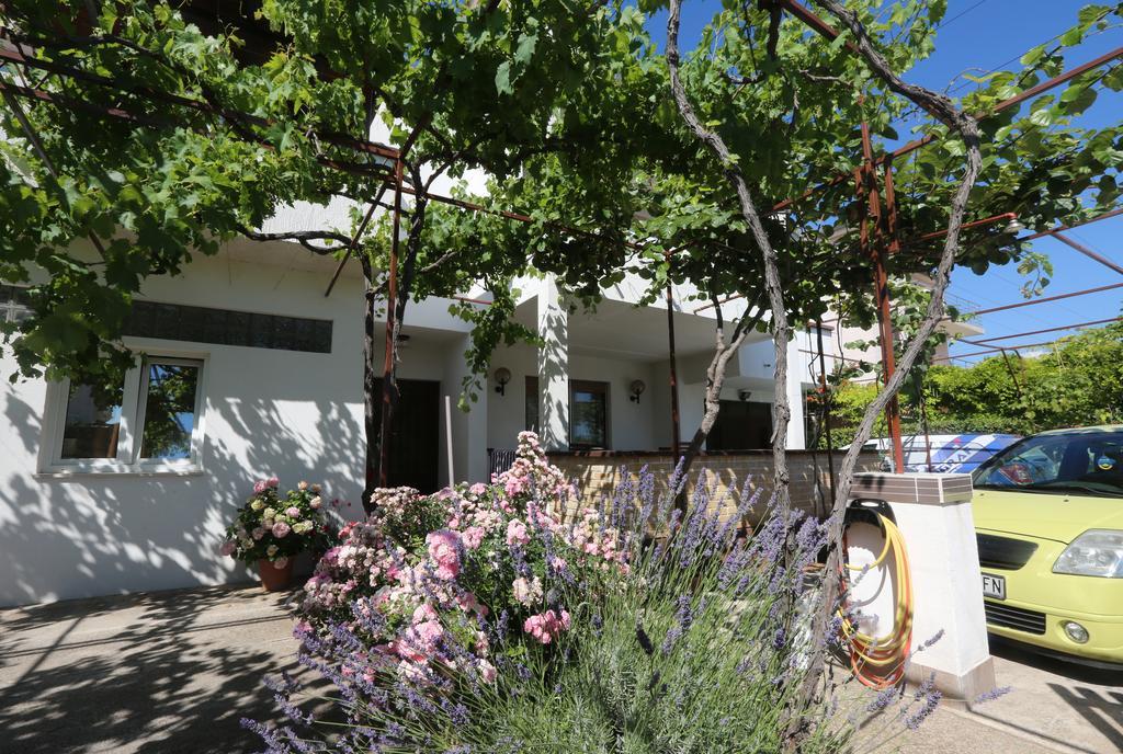 Sonja Apartments Vodice Exteriör bild